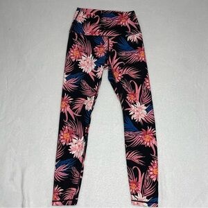 Spiritual gangster leggings size medium